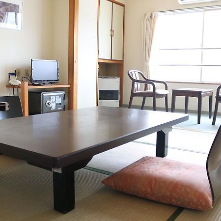 Hotel Sankeien Sapporo Buitenkant foto